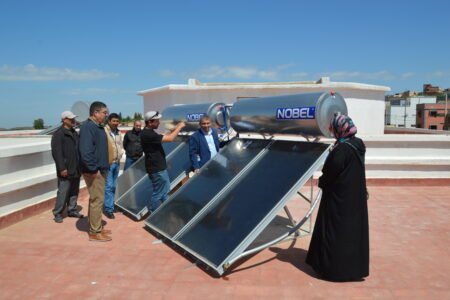جمعية أواصر تواصل مشاريعها التنموية وتنجز مشروعا للطاقة الشمسية بدار الطالب والطالبة الزراردة