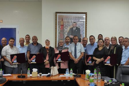 فاس: وزارة الصحة و الحماية الاجتماعية تكرم وتحتفي  بالاقاليم الستة المعنية بعملية رعاية .