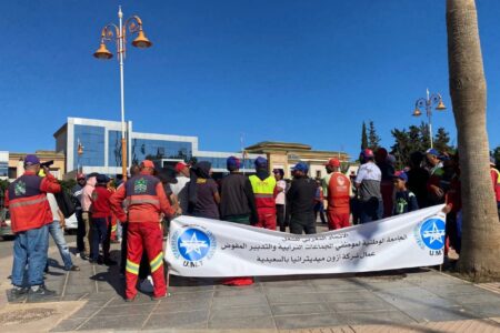 فسخ عقد التدبير المفوض وإضراب عمال “أوزون” يهدد بتفاقم أزمة النظافة بالسعيدية