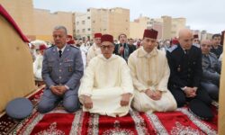 بحضور عامل الإقليم تازة العليا تحتضن جموع المصلين في أجواء روحانية مهيبة بمصلى العيدين.