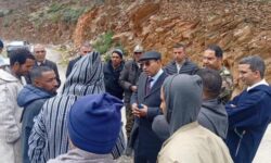 عامل إقليم الحوز يتفقد أوراش إعادة الإعمار ويعزز التواصل مع الساكنة