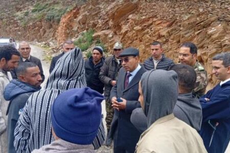 عامل إقليم الحوز يتفقد أوراش إعادة الإعمار ويعزز التواصل مع الساكنة