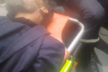 نقل مدير دار الشباب سيدي معروف إلى المستشفى بعد أزمة صحية مفاجئة وتضامن واسع من الفاعلين المحليين