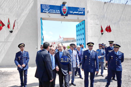 السجن المحلي بتازة يكرم موظفيه في الذكرى 18 لتأسيس المندوبية