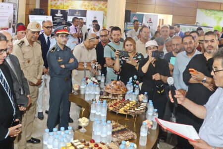 عامل تازة يحتفي بمغاربة العالم ويبرز أدوارهم في خدمة أوراش المغرب 2030